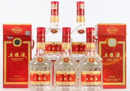 国窖1573和五粮液千元级别白酒哪个更好喝？泸州回收行情价格多少钱？
