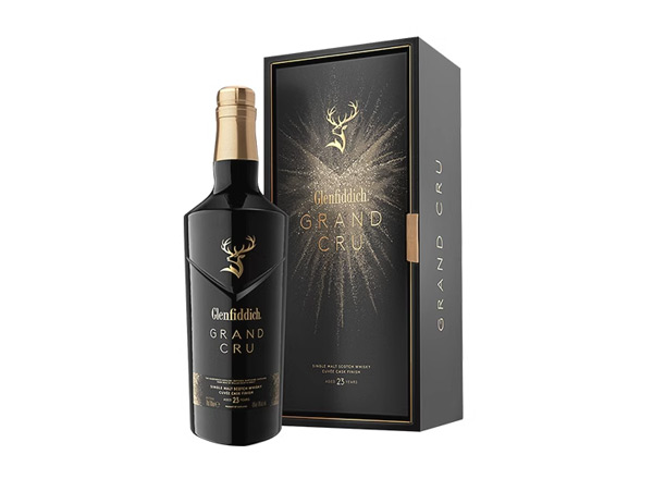 泸州格兰菲迪威士忌回收格兰菲迪23年璀璨礼盒装700ml苏格兰Glenfiddich威士忌行情价格