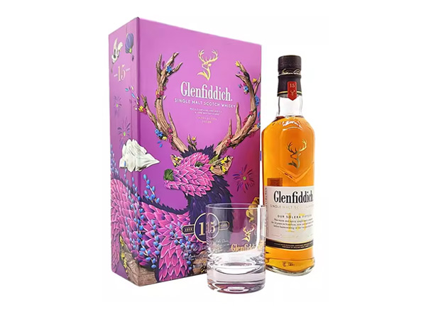 泸州收购格兰菲迪15年威士忌福鹿礼盒装Glenfiddich苏格兰威士忌700ml上门回收行情价格