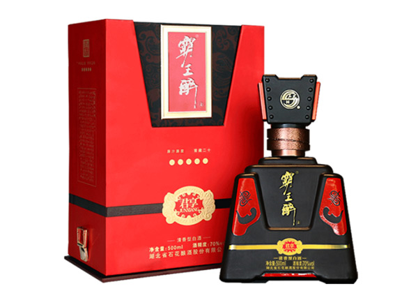 泸州石花霸王醉回收霸王醉君享70度白酒礼盒
