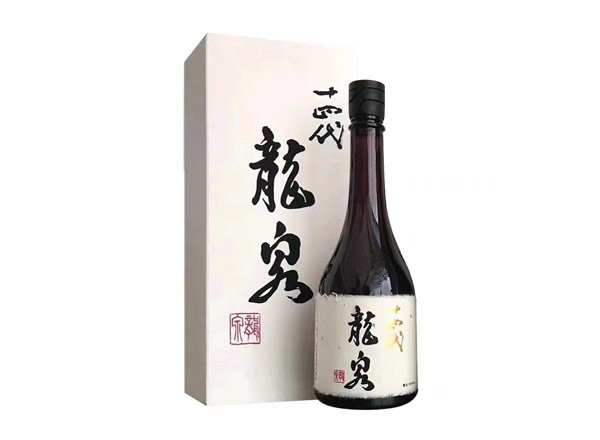 泸州十四代龙泉回收十四代清酒龍泉纯米大吟酿日本清酒